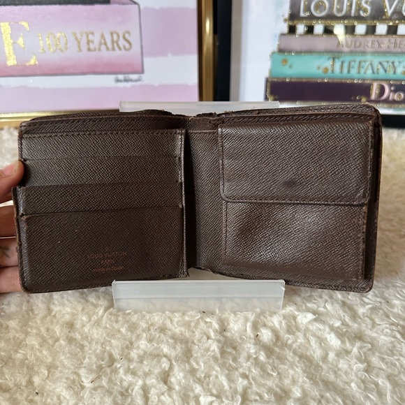 Louis Vuitton Damier Ebene Men’s bifold Wallet - Picture 10 of 12
